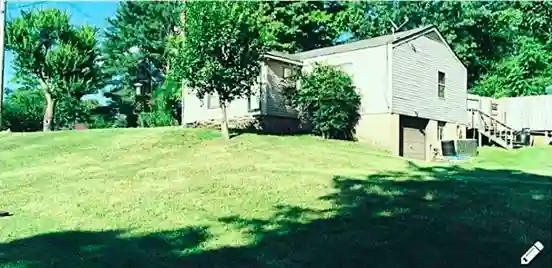 Yard maintenance completed by vendor 5 through GreenPal platform in Fairfield Connecticut CA